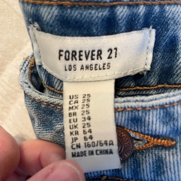 Medium Wash Button Up High Waisted Short - Picture 3 of 3